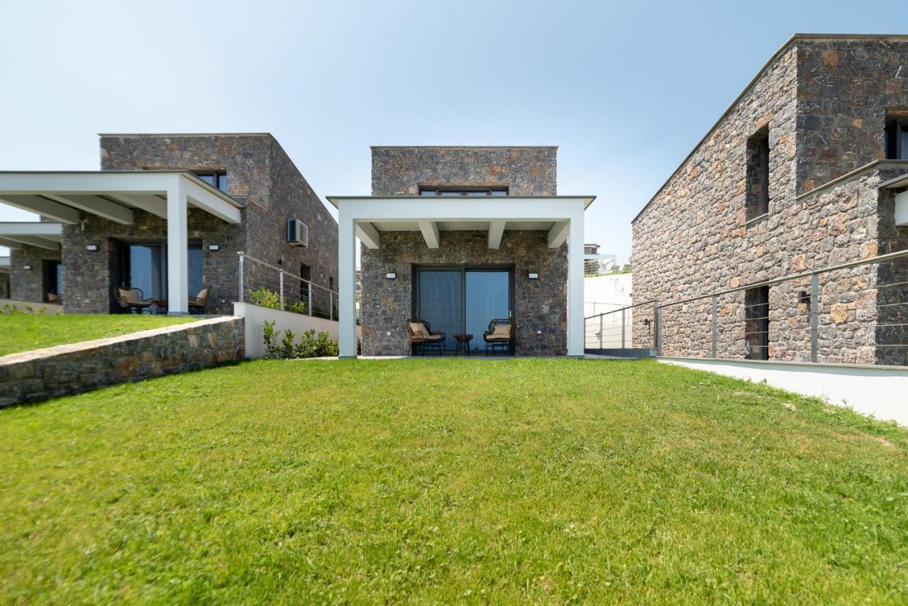 Terra Olivia Luxury Villas And Suites Paliouri Buitenkant foto